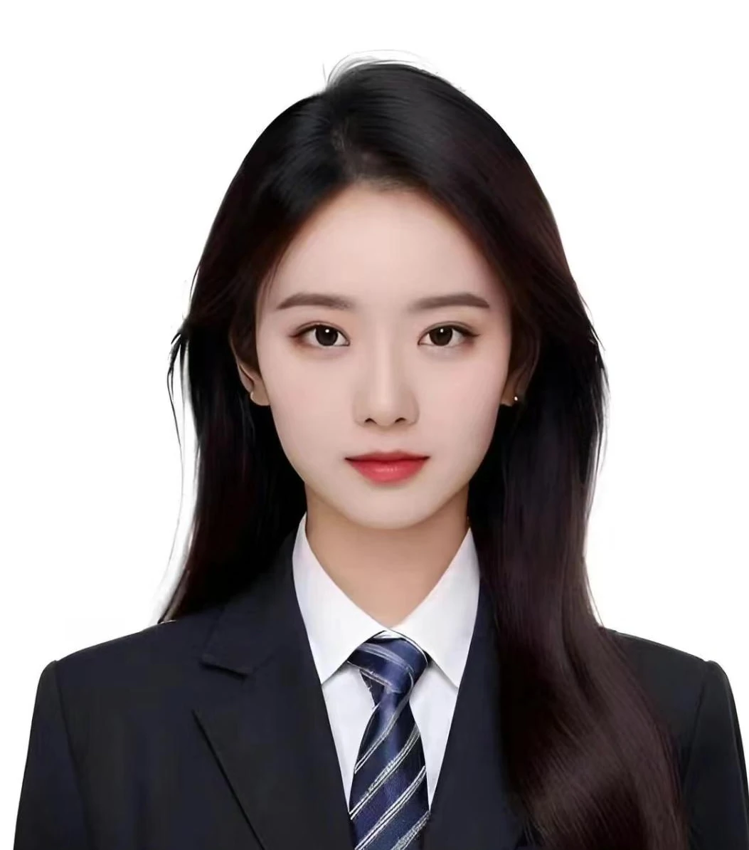 Beatrix Huang Profile